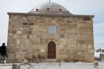 Konya İli Cihanbeyli İlçesi Yapalı Türbesi Restorasyonu